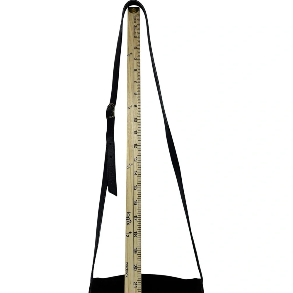 Vintage Etienne Aigner Dark Brown Leather & Suede Crossbody with gold hardware